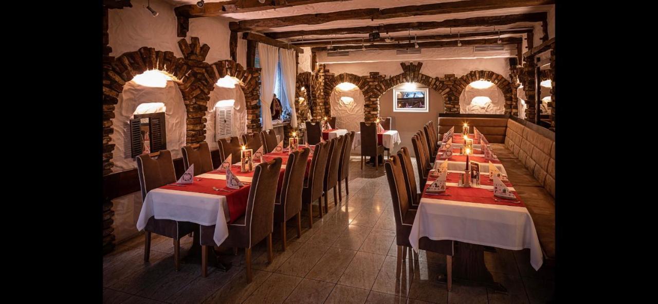 Hotel Restaurant Jaegerhof Κέρπεν Εξωτερικό φωτογραφία